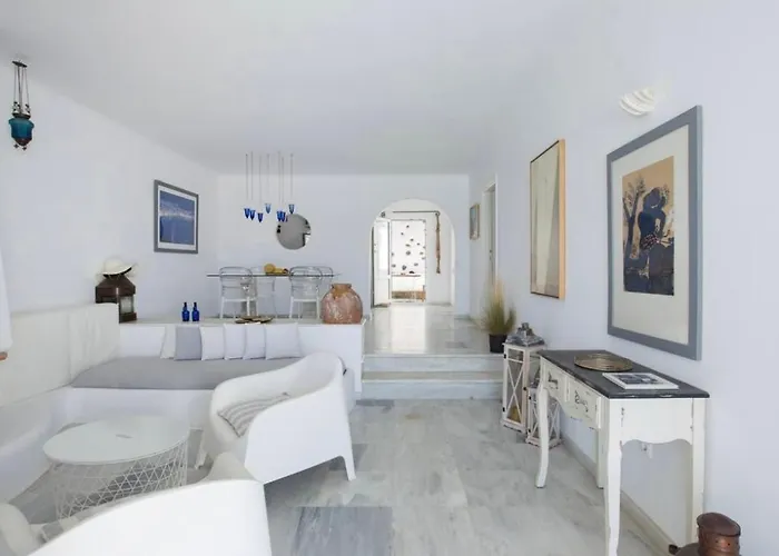 Maestro Mykonos Villa *